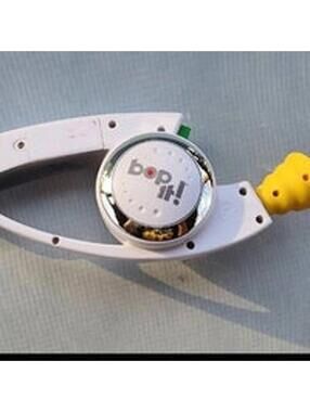 2008 Bop It Handheld Game Hasbro
